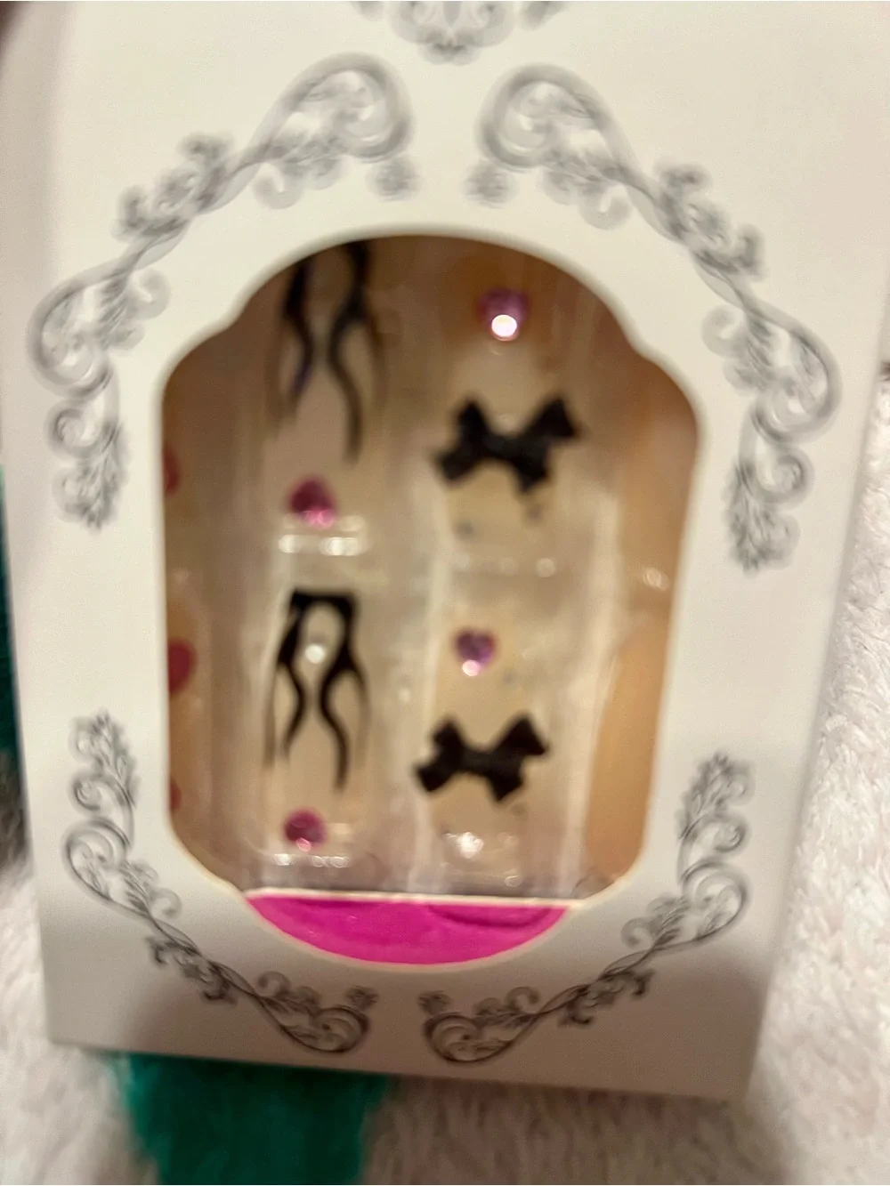 Hello kitty Pink and Nude Press-On Nail Set